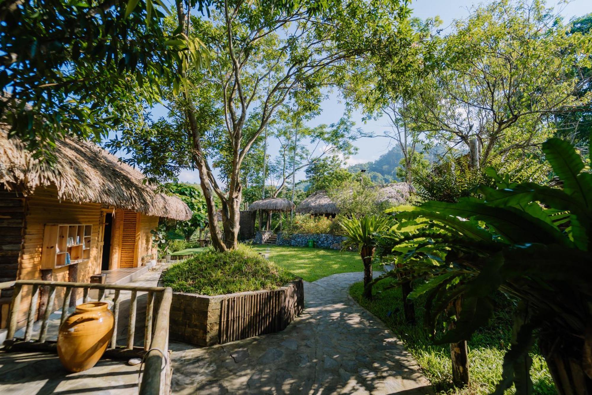 Ha Giang Xanh Retreat - Trekking, Tour, Motorbike Rental Екстер'єр фото