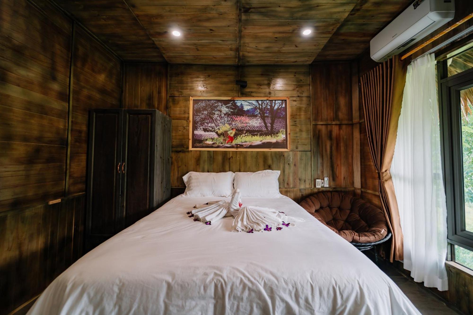 Ha Giang Xanh Retreat - Trekking, Tour, Motorbike Rental Екстер'єр фото